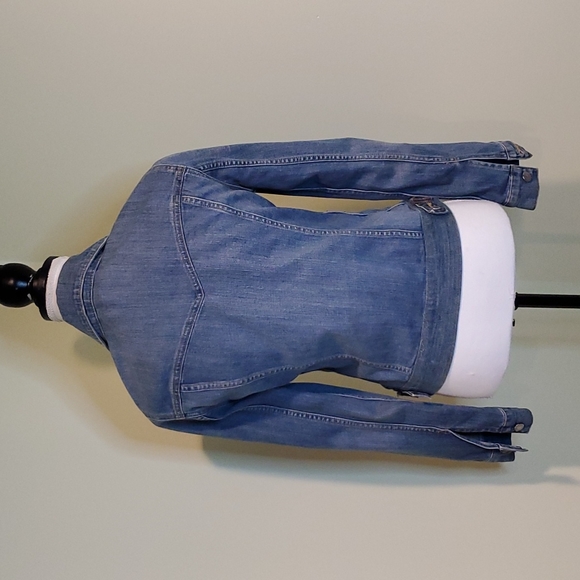 Levi's Jean Jacket with Pins - Picture 4 of 7